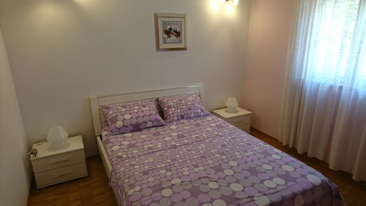 Charming Modern House With The New Swimming Pool - Maya 1 Apartmán *