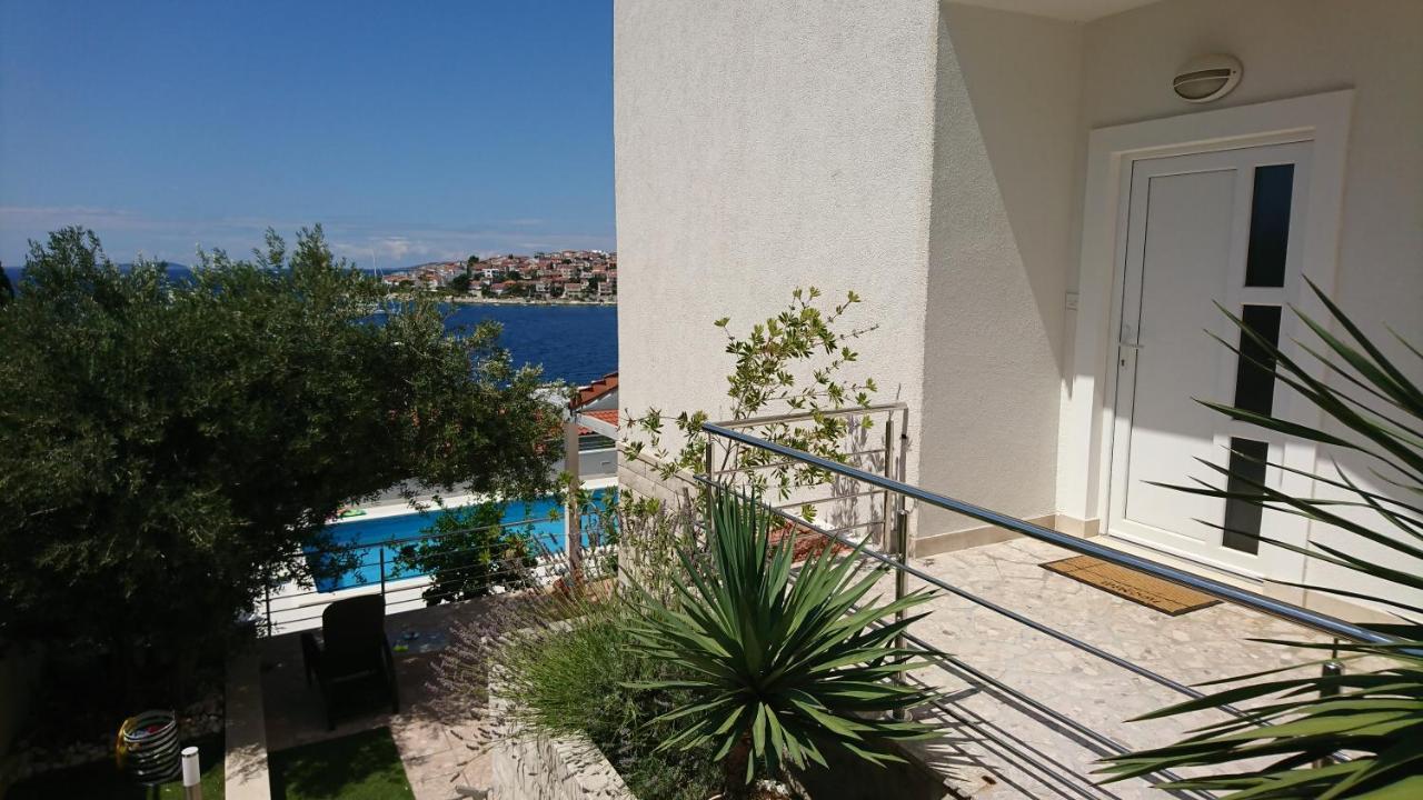 Charming Modern House With The New Swimming Pool - Maya 1 Apartmán