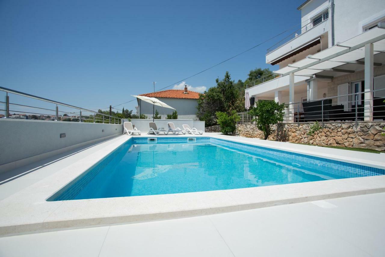 Charming Modern House With The New Swimming Pool - Maya 1 Apartmán Trogir